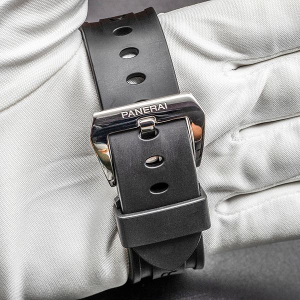 Panerai Luminor Base PAM00560
